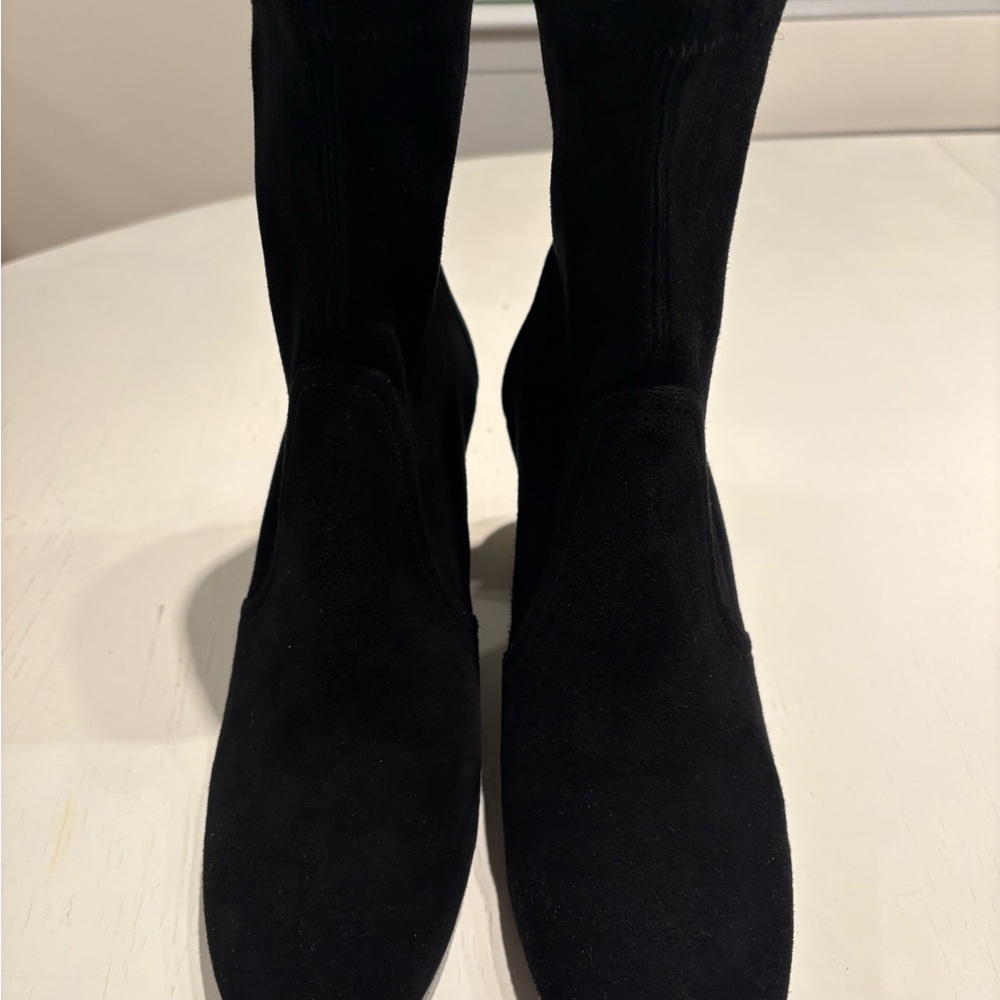 Stuart Weitzman Black Suede Shoes